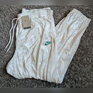 NWT Nike Giannis Greek Freak Ivory Velour Jogger Pants Men's 3XL